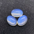 Drie ovale blauwe agaat edelstenen voor DIY-ringen met een gladde doorschijnende glans - 10x14mm / Opaal