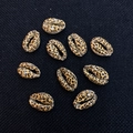 Polished leopard print cowrie shell beads for DIY jewelry making set of 9 pieces - Polished Leopard Pattern (No.27) / 20 Pieces Set