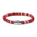 Detail van een bohemien geweven stoffen armband met gekleurde draden en zilveren magneetsluiting - Rood Oranje Gestreepte Stijl (FK0236)