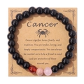 Bracciale segno Cancro con perle nere lucide su cartoncino di presentazione vintage - Cancro / 19cm