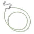 Collar de piedras facetadas verde claro con cierre de mosquetón y colgante de corazón - Peridoto