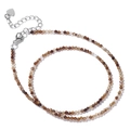 Collar minimalista de cuentas facetadas marrón ámbar con colgante de corazón plata - Ágata Gris