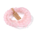 Dettaglio dei bracciali di pietre rosa con distanziatori in argento e cartellino - Stile Quarzo Rosa (FK2058) / 19cm