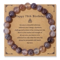 Pulsera de ágata con rayas grises naturales y tarjeta de felicitación 70 cumpleaños - Estilo de ágata listada gris-púrpura de 70 cumpleaños (FK2129) / 19cm