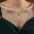 18k gold plated choker featuring a white mother-of-pearl rose pendant for women - Gold