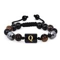 Bracelet perles œil de tigre et obsidienne avec lettre Q dorée sur cordon tressé - 19cm / Lettre Q