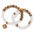 Zweilagiges Perlenarmband-Set mit weißen Perlen und braunen Naturstein-Anhängern - Jaspis