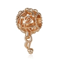 Gros plan d'une breloque note de musique en or rose avec clé de sol pour bracelets DIY - Balle Note de Musique (24)