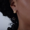 Eleganti orecchini a lobo rettangolari dorati con zirconi brillanti da donna - Stile Quadrato (F890)