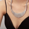 Collier géométrique argenté avec pendentifs rectangulaires creux et incrustation de cristaux - Collier Style Clôture (P121) / 50+5cm / Acier