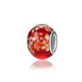 Gros plan sur une perle en verre rouge avec cerisier en fleurs et contours dorés - Style Thème Fleur de Cerisier Rouge (12)