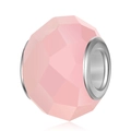 Detailansicht einer rosa facettierten Harzperle mit poliertem Silbermetallkern - Rosa Facettiert Stil (6)
