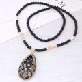 Collana lunga vintage con perline nere e ciondolo a fiore a goccia d'acqua - Nero Goccia