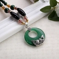 Boheemse lange ketting met groene jade hanger en kleurrijke kralen in etnische stijl - Vissen