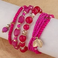 Boho Mehrlagiges elastisches Perlenarmband-Set mit Kristallblättern in Pink und Burgund - Fuchsia
