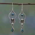 Pendientes vintage de plata bohemia con incrustaciones de turquesa y relieves - Estilo Textura Turquesa Azul (E150)