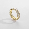 Luxurious gold oval cut eternity ring with sparkling white zircon gemstones for women - US 6 / Gold