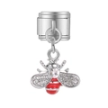 Dettaglio charm italiano con pendente ape scintillante in smalto rosso e cristalli - Ape Base Rossa Argento (MK-MDF593)