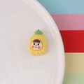 Vue macro d'un charmant ananas en résine jaune pour coques de téléphone DIY et clips - Style Ananas (4#)