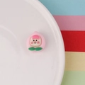 Vue macro d'un charmant pendentif pêche en résine avec sourire pour bricolage créatif - Style Pêche (2#)