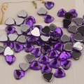 Platte paarse hartvormige acryl strass-steentjes met facetten voor DIY-knutselwerk - Paars