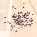 Vue macro de strass étoiles aurore 3mm colorés pour nail art et bricolage DIY - Mélange Irisé (15#)