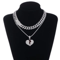 Collana a catena cubana argento con grande ciondolo a cuore spezzato rosso in stile hip hop - Maglia Cubana Argento con Pendente Cuore Infranto 1 (N04791S)
