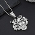 Iced-out tiger head pendant necklace with sparkling white rhinestones on twisted rope chain - Twist Chain Set / Silver