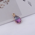 Pendentif en cristal goutte dégradé bleu-violet avec bordure métallique dorée ajourée - 10*19MM