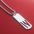 Titaniumstalen ketting met rechthoekige zilveren letter W hanger en box-ketting - Letter W / Kettinglengte 50CM