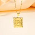 Pendentif rectangle doré avec lettre G et motif dentelle ajouré sur chaîne fine - Lettre G (Pendentif uniquement (sans chaîne))
