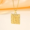 Collier doré avec pendentif lettre L et bordure florale ciselée sur chaîne fine - Lettre L (Pendentif uniquement (sans chaîne))