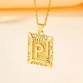 Collier en acier doré avec pendentif carré lettre P au design filigrane ajouré - Lettre P (Pendentif uniquement (sans chaîne))