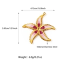 Dettaglio macro del ciondolo a stella marina in acciaio inossidabile dorato 18K con smalto - Stile Stella Marina (25N06357G-R)