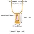 Detalle del colgante de circón rosa en cadena de serpiente dorada con dimensiones - Zirconia Rosa (25N06676G-4)