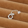 Détail de piercing courbé argenté avec pendentif hexagonal et oxydes de zirconium - Pendentif Hexagone (Y20370-14)