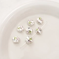 Cuentas de flores plateadas con diamantes de colores para joyería artesanal - Flor Strass Cuadrado Claro