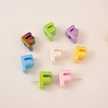 Bunte Acryl Buchstabenperle F mit schillernder AB-Beschichtung für DIY Schmuck - Buchstabe F Stil (F)