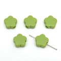 Lichtgroene acryl bloemkralen met grote gaten voor het maken van DIY-sieraden - Ca. 15x14mm Gat ca. 3.5mm / Set van 10 Stuks / Effen Groen