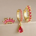 Parure de trois boucles d'oreilles dorées avec pierres précieuses rouge rose - Style Clou Éventail Pierre Marquise Et Créole Incrustée (Y26042-3) / Or-Rouge