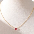 Collier plaqué or 18 carats avec pendentif poire en zircon rouge, pierre de naissance - Collier Pierre de Naissance Goutte / Juin