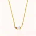 Collier pierre de naissance en acier doré avec pendentif rectangulaire blanc - Octobre