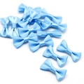 Noeuds en satin bleu ciel pour accessoires de cheveux DIY et bijoux d'enfants - 25 Pièces/Paquet (3x1.5cm) / Bleu clair