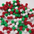 Mix of red, green, and white fluffy polyester pompoms for creative DIY craft decoration - 1.5cm (100 Pieces/Pack) / Christmas Style