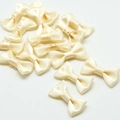 Noeuds en satin ivoire faits main pour barrettes et accessoires de coiffure DIY - 25 Pièces/Paquet (3x1.5cm) / Beige