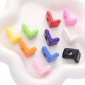 Perles acryliques colorées en forme de L avec finition lisse et trous pour loisirs créatifs - Largeur 14-21mm Hauteur 20-21mm Trou 5mm 500g/Paquet / Lettre L Couleurs Mélangées Aléatoires (Environ 233 pcs)