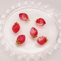 Set of 6 strawberry charms with red glass texture and green enamel leaves for DIY jewelry - Transparent Red Strawberry