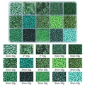 Kit de cuentas DIY con 15 tipos de cuentas verdes y lentejuelas en caja organizadora - 15 Rejillas / Serie Verde Oscuro