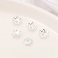 Cinque pezzi di copriperla a forma di fiore d'argento per gioielli fai-da-te e collane - Stile Petalo 12 / 10 Pezzi/Confezione (Apertura 1mm) / Argento