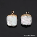 Pendenti in perle d'acqua dolce barocche con bordo dorato e misura di circa 14 mm - Stile Piastra Quadrata (Solo Ciondolo) / 14mm (1 Pezzo/Confezione)